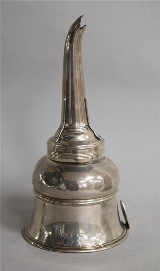 A George III silver wine funnel, Urquhart & Hart, London, 1810, 16cm.